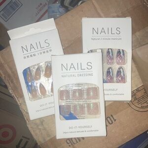 Natural Dressing Press-On Nail Set - Iridescent Pink & Blue
